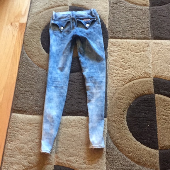 jeans - Picture 2 of 5